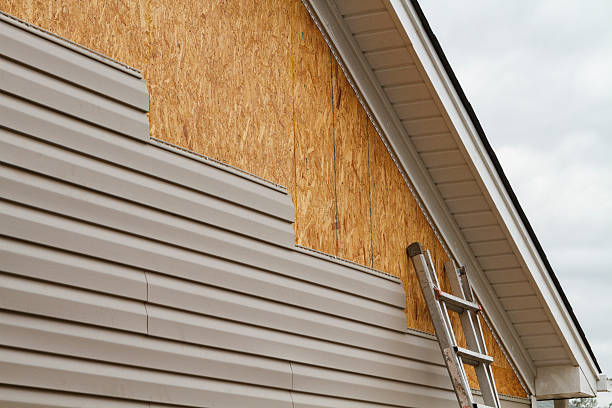 24/7 Emergency Vinyl Siding experts in Erwinna, PA